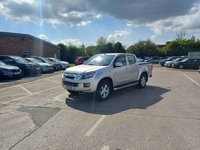 2013 (13) Isuzu D-Max 2.5 TD Yukon Pickup 4dr Diesel Manual 4x4 (194 g/km, 161 bhp)