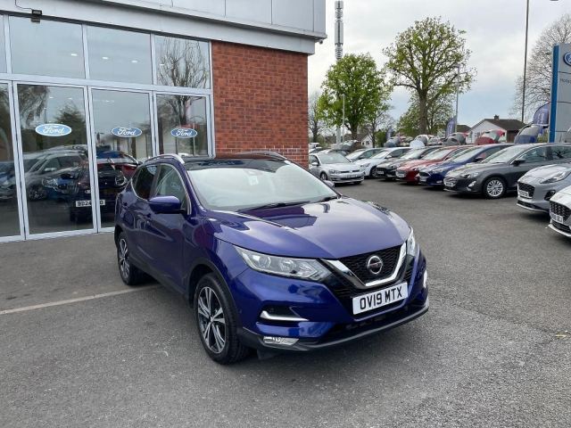 2019 (19) Nissan Qashqai 1.3 DIG-T N-Connecta SUV 5dr Petrol Manual Euro 6 (s/s) (140 ps)